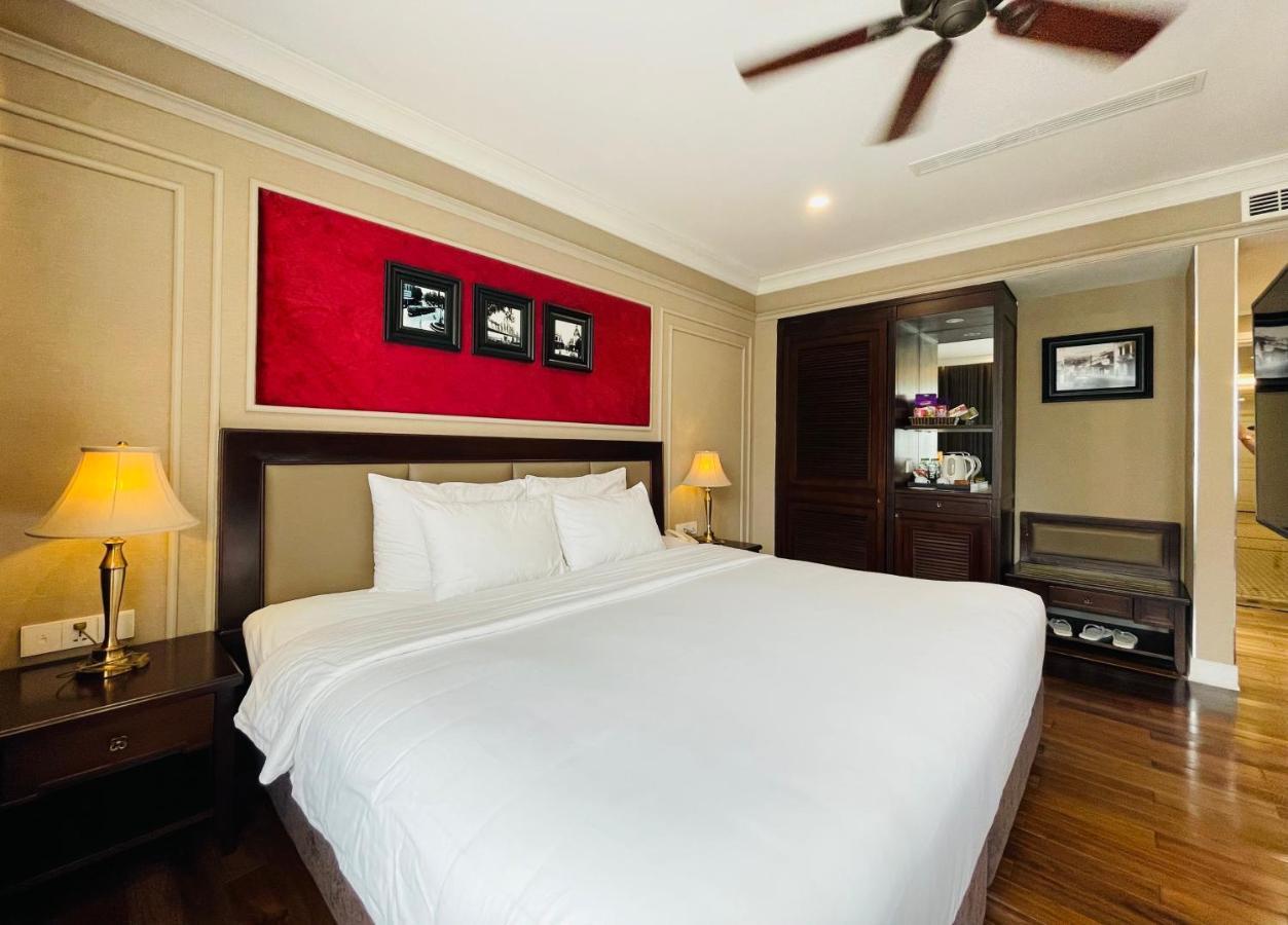 Khách sạn Du Monde 4*