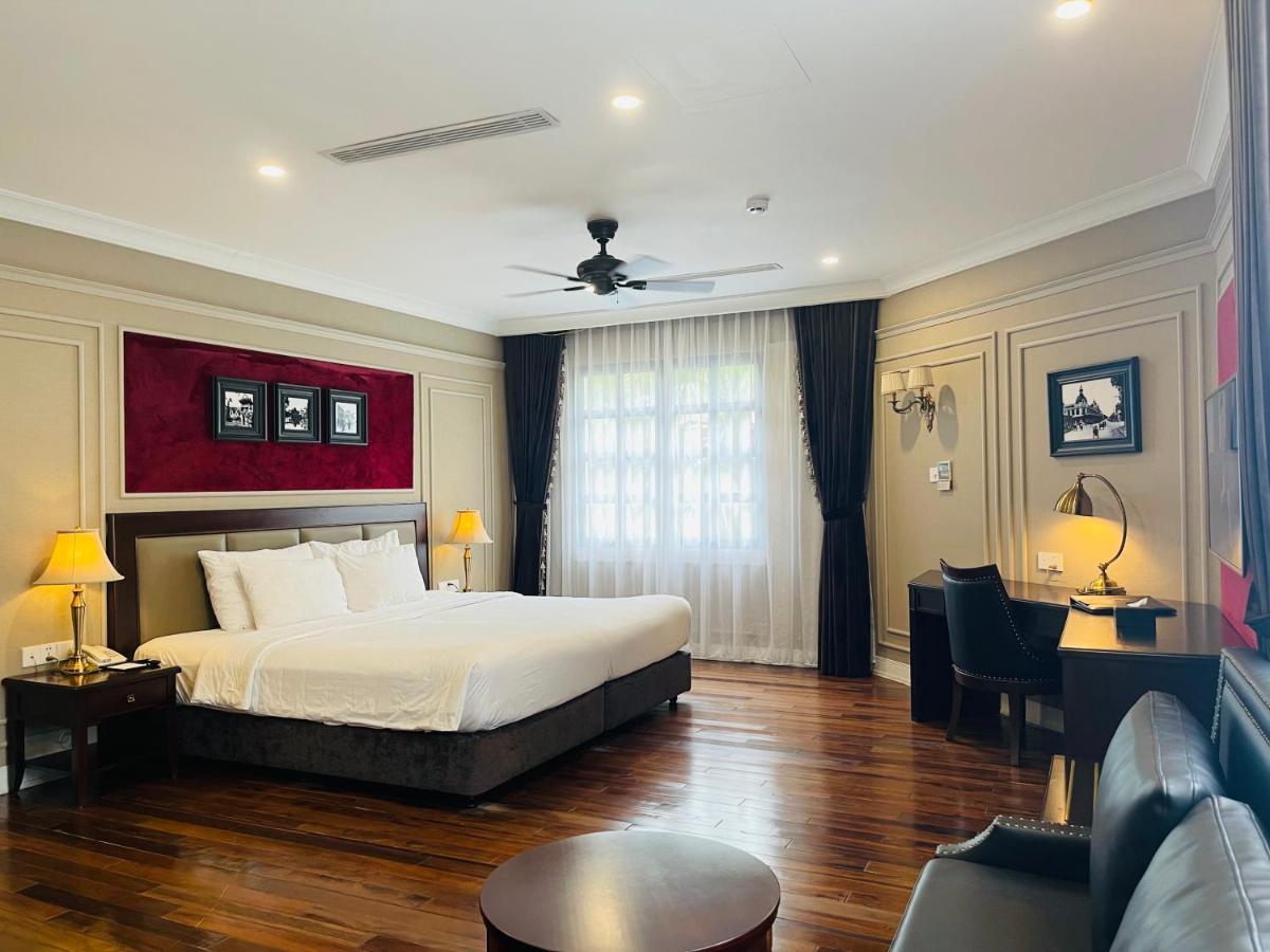 Du Monde Khách sạn 4*
